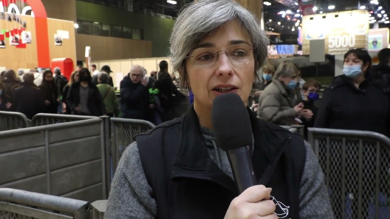 Rencontre sur le Salon de l'Agriculture de Paris avec Sylvie Leizagoyen, éleveuse de Kintoa à Ainhoa