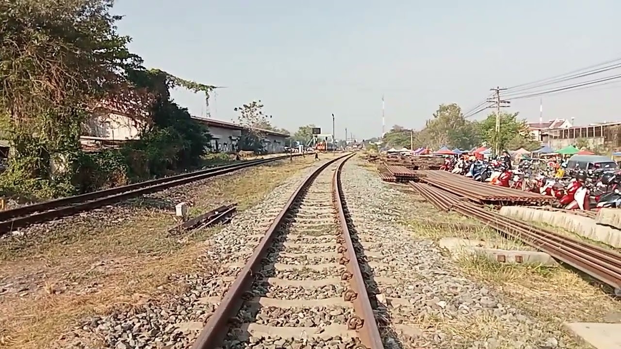 ข.431 แก่งคอย-ขอนแก่น ผ่านเครื่องกั้นสะพานหัวทะเล