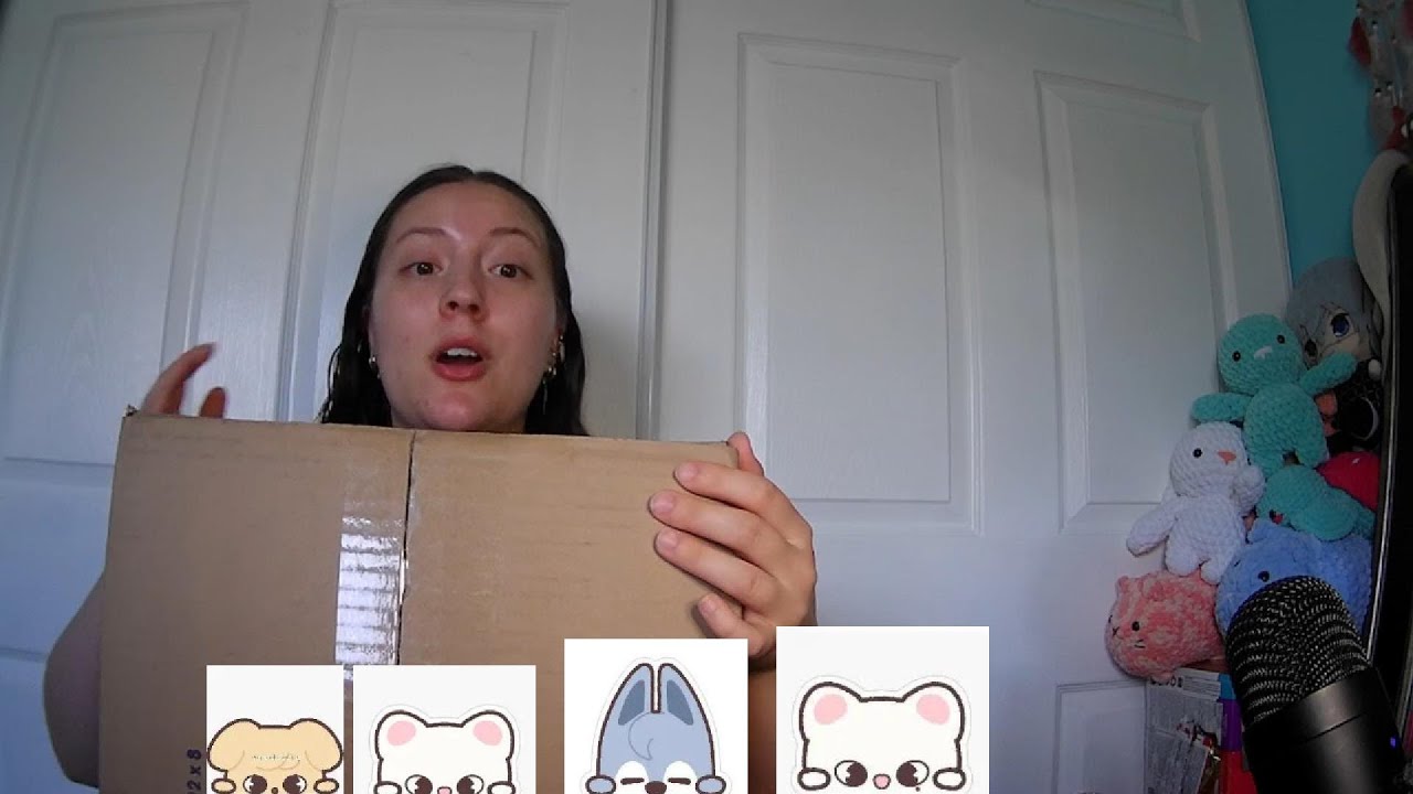 stray kids 5clock plushie unboxing part 1