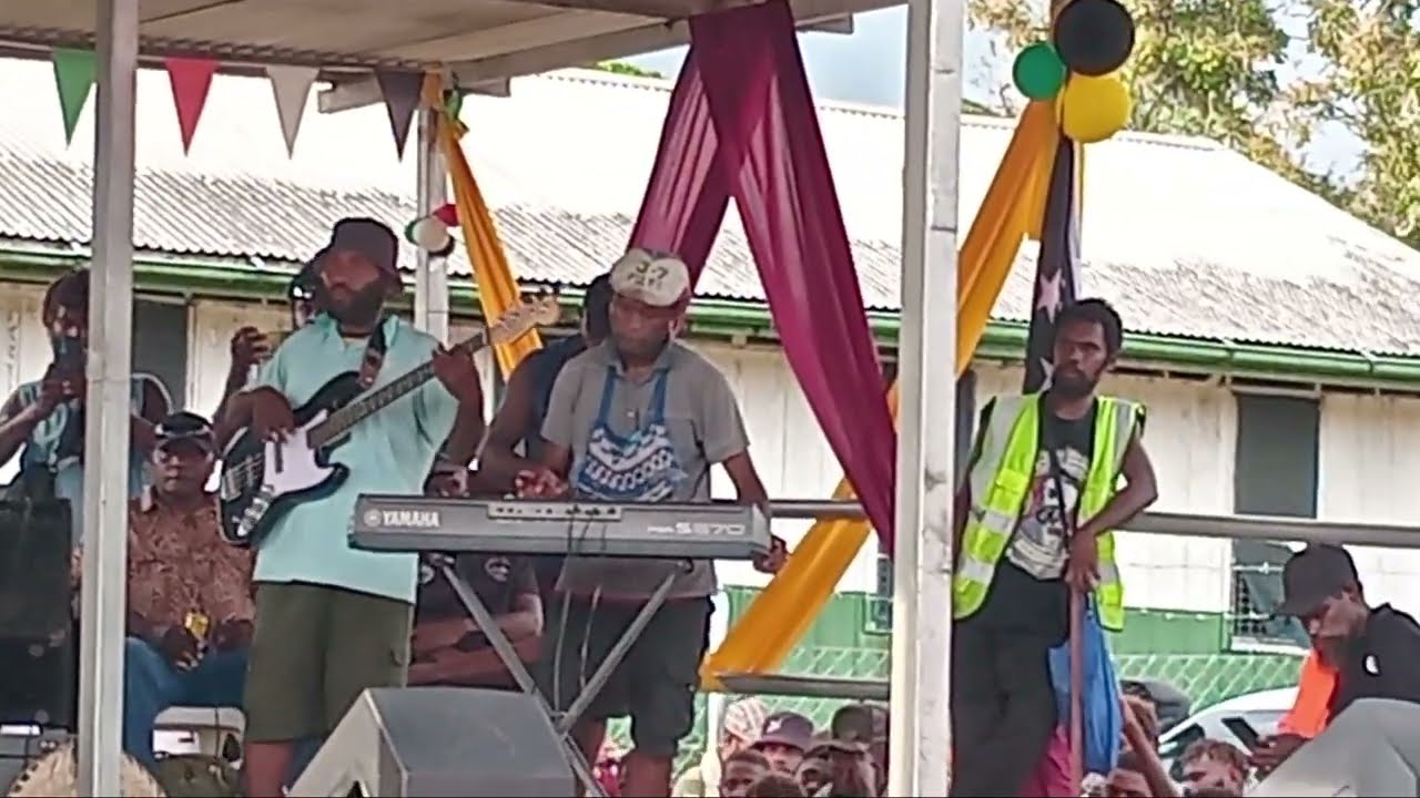 Hendry Allen play live mask festival E.N.B.P Papua new guinea 🇵🇬