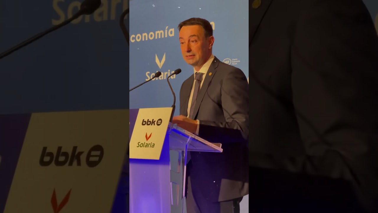 Mikel Torres y Eneko Andueza en el F&oacute;rum Europa Nueva Econom&iacute;a #EuskadiAquiyAhora