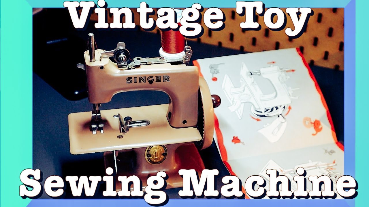 Vintage TOY Sewing Machine | Singer SewHandy Model 20 | Unboxing and Testing