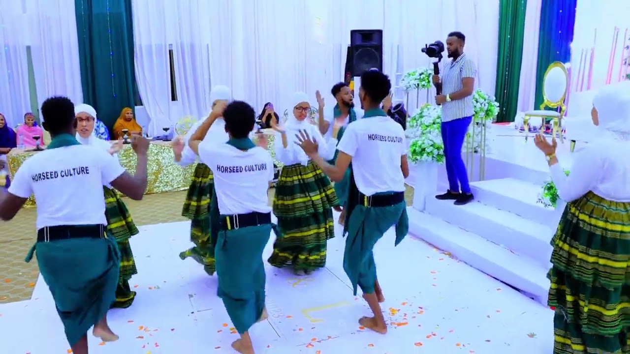 AHMED BUDUL IYO KAFEEYA/ DHANTO/ AFMADOBEEY/ CAGTA/ KOOXDA /HORSEED CULTURE