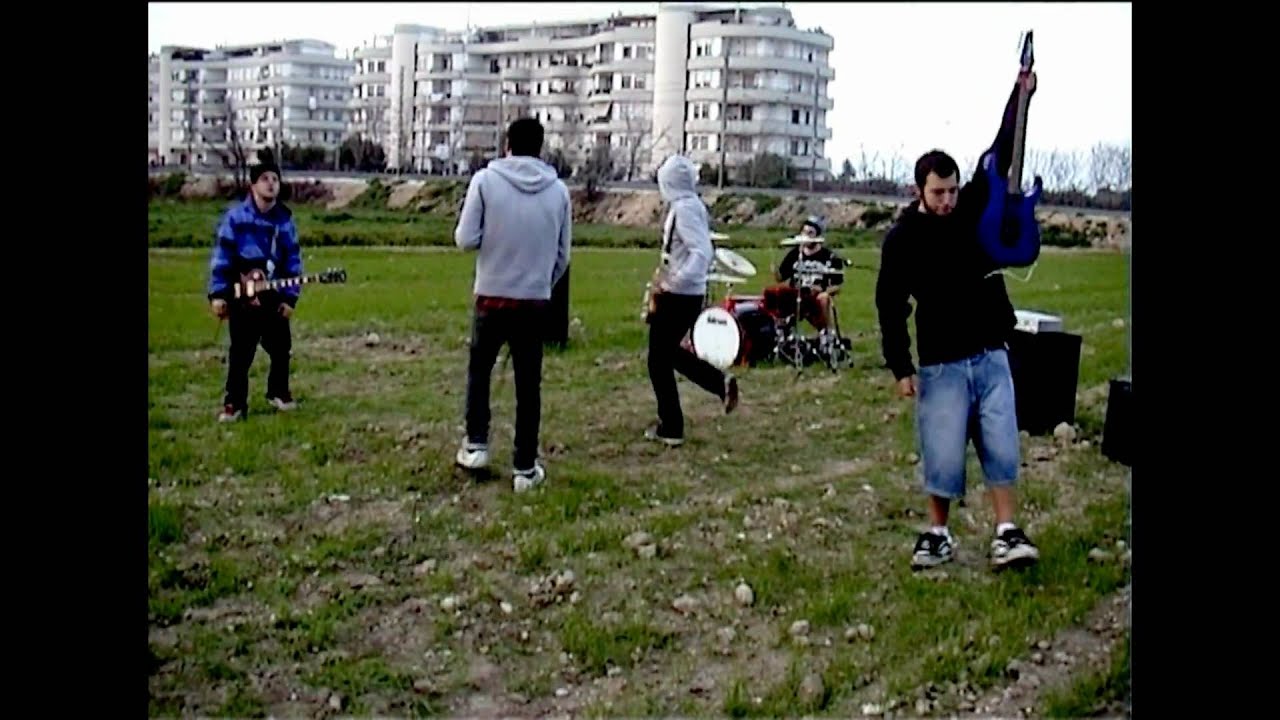 Deisler - Alone in my room OFFICIAL video
