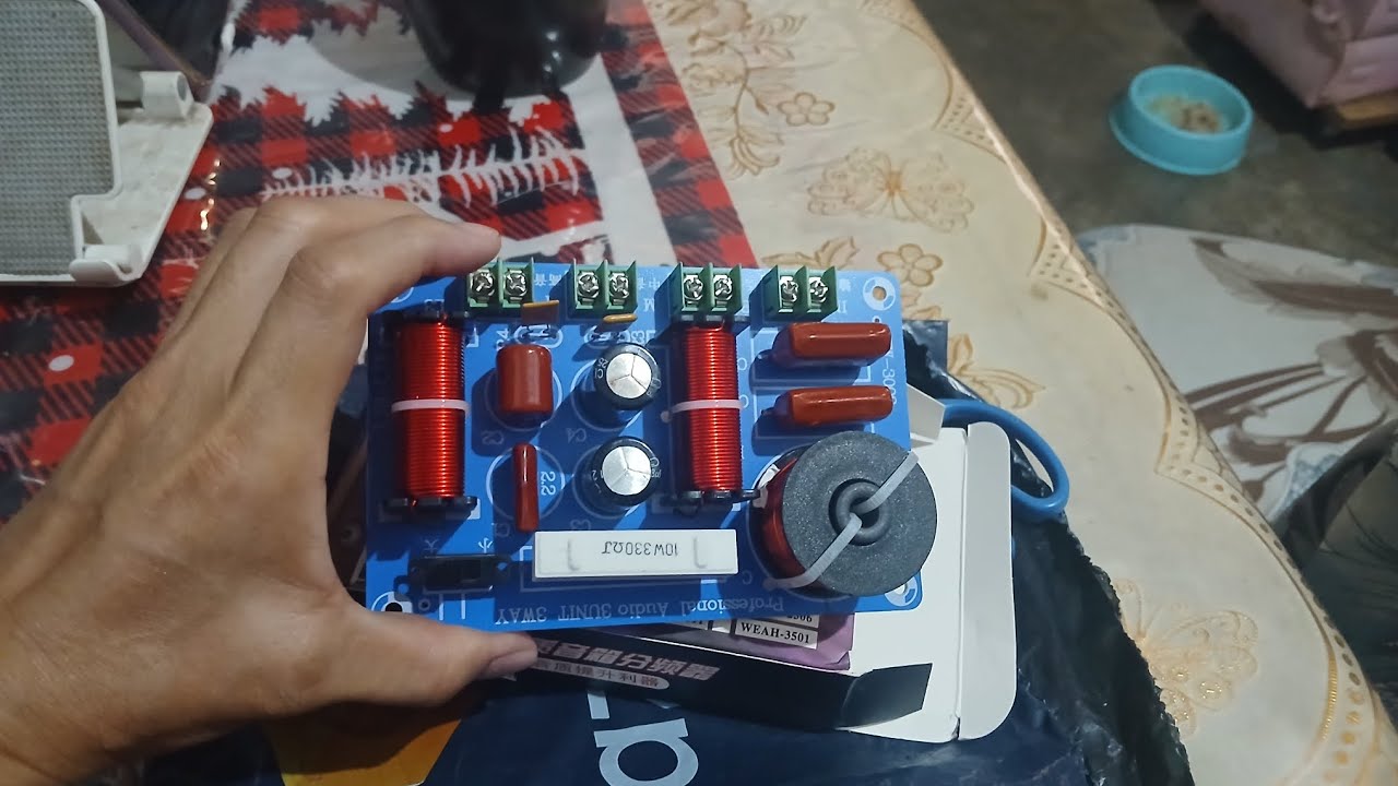 250 watts Dividing Network 3-way unboxing!