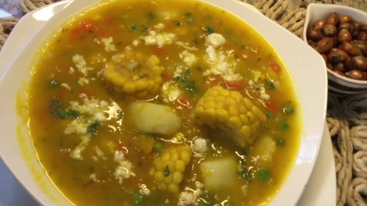 LOCRO DE ZAPALLO (ECUADOR)