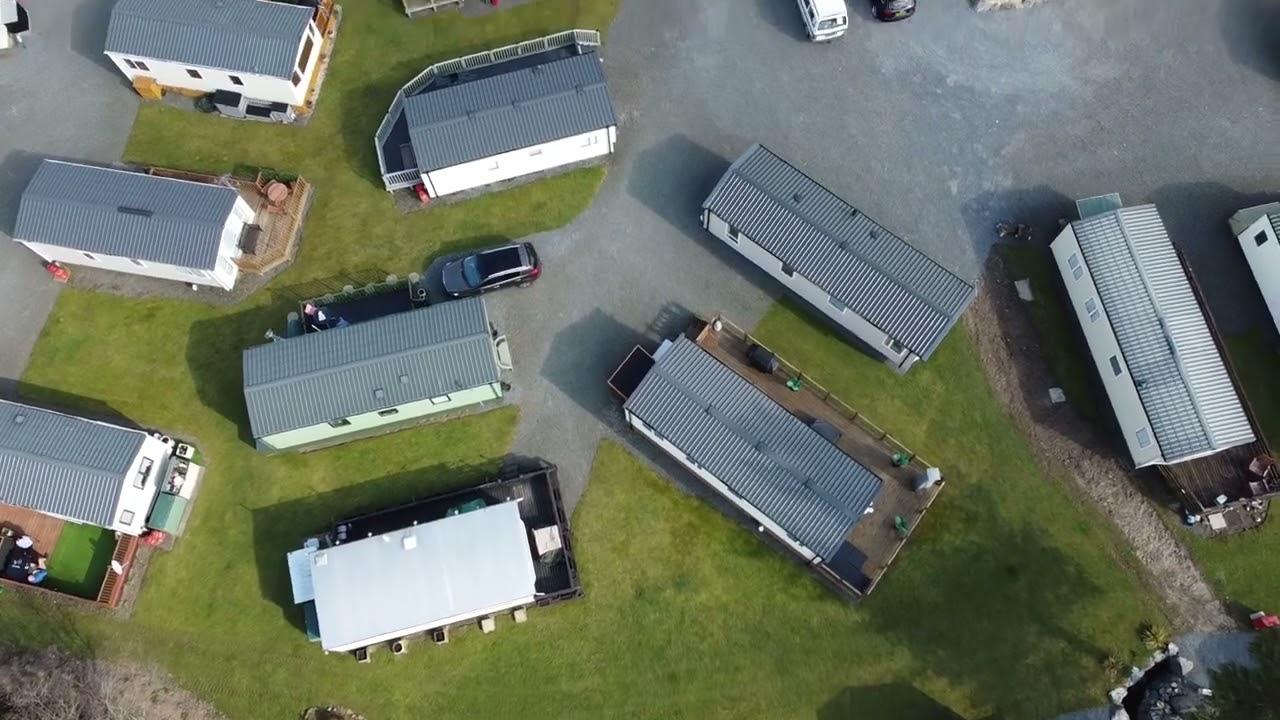DJI Mini SE - Crossburn Caravan site - Drone fly over