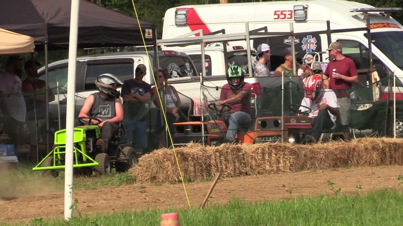 Andover Lawnmower Races 2024