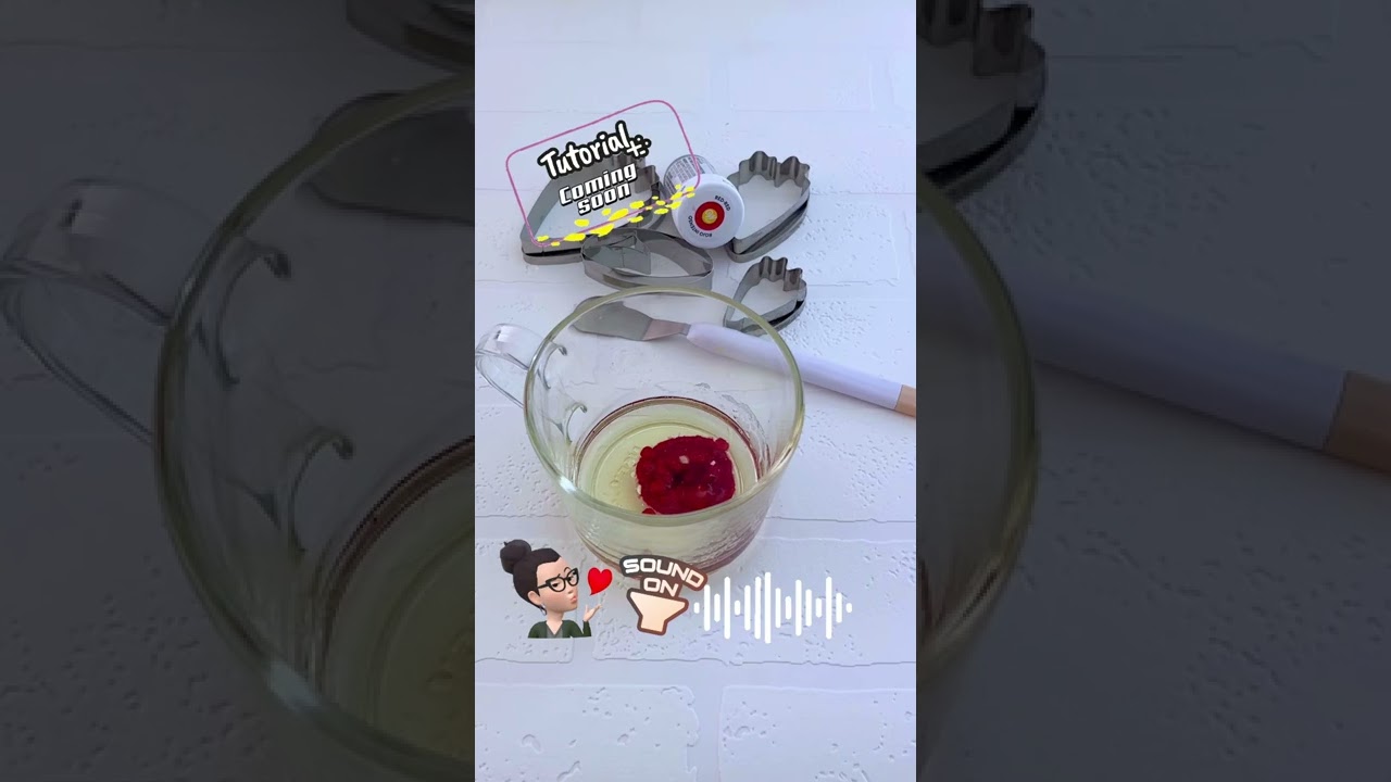 #isomalt #sugarart #dulcetutorialspot #tutorial #foodcolors #foodcolour #cookiecutter #cake #topper