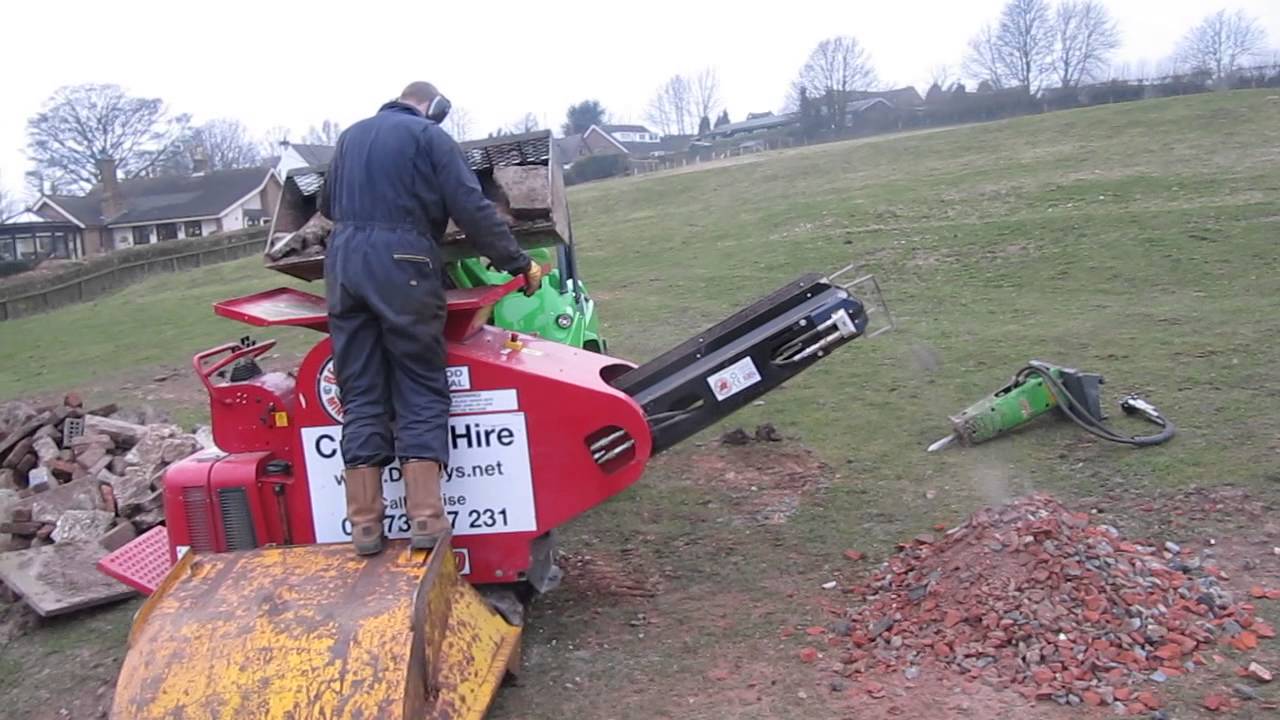 Red Rhino concrete crusher 4000 - Deeleys - To Hire
