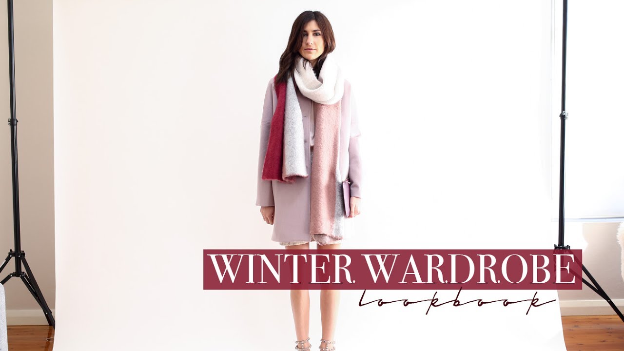 Winter Wardrobe Style - 7 Days of Minimal Outfits 2017 | Mademoiselle