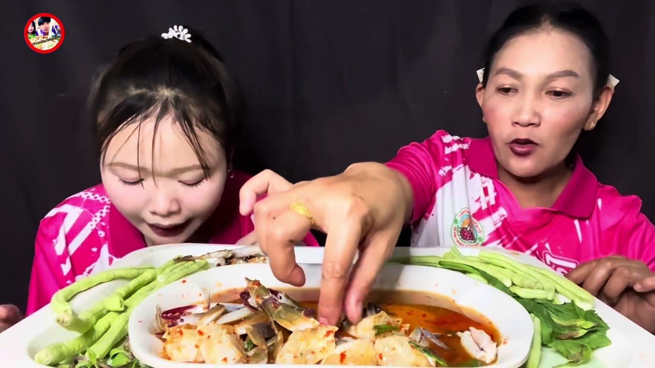 ยำปูม้าสดๆแซ่บๆจ้า￼