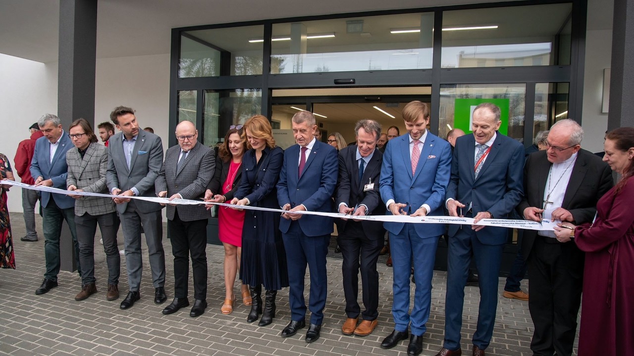 Fakultní nemocnice Olomouc otevřela nový onkologický pavilon P4