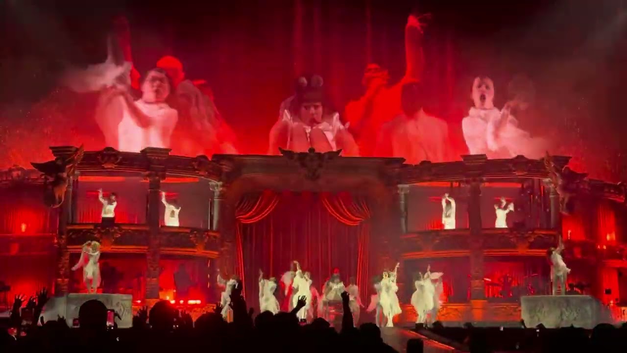 Lady Gaga - Bad Romance (Live) - The 02, London - 30-09-2025