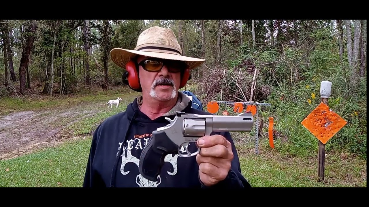 Taurus..  Model 627,   7 round/Shot, 357 Magnum revolver. with 4