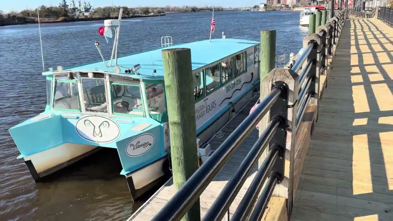 Wilmington Riverwalk 4K | Downtown Wilmington North Carolina | Simple Sights and Sounds 