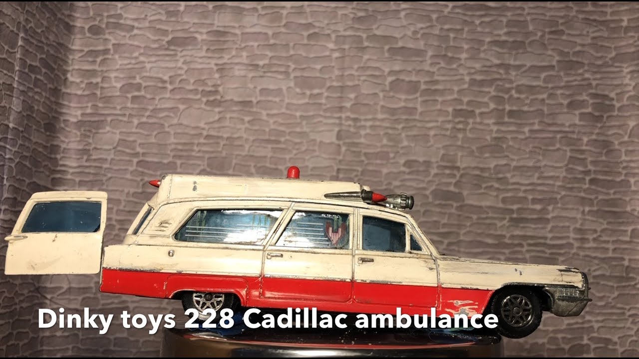 dinky ambulance