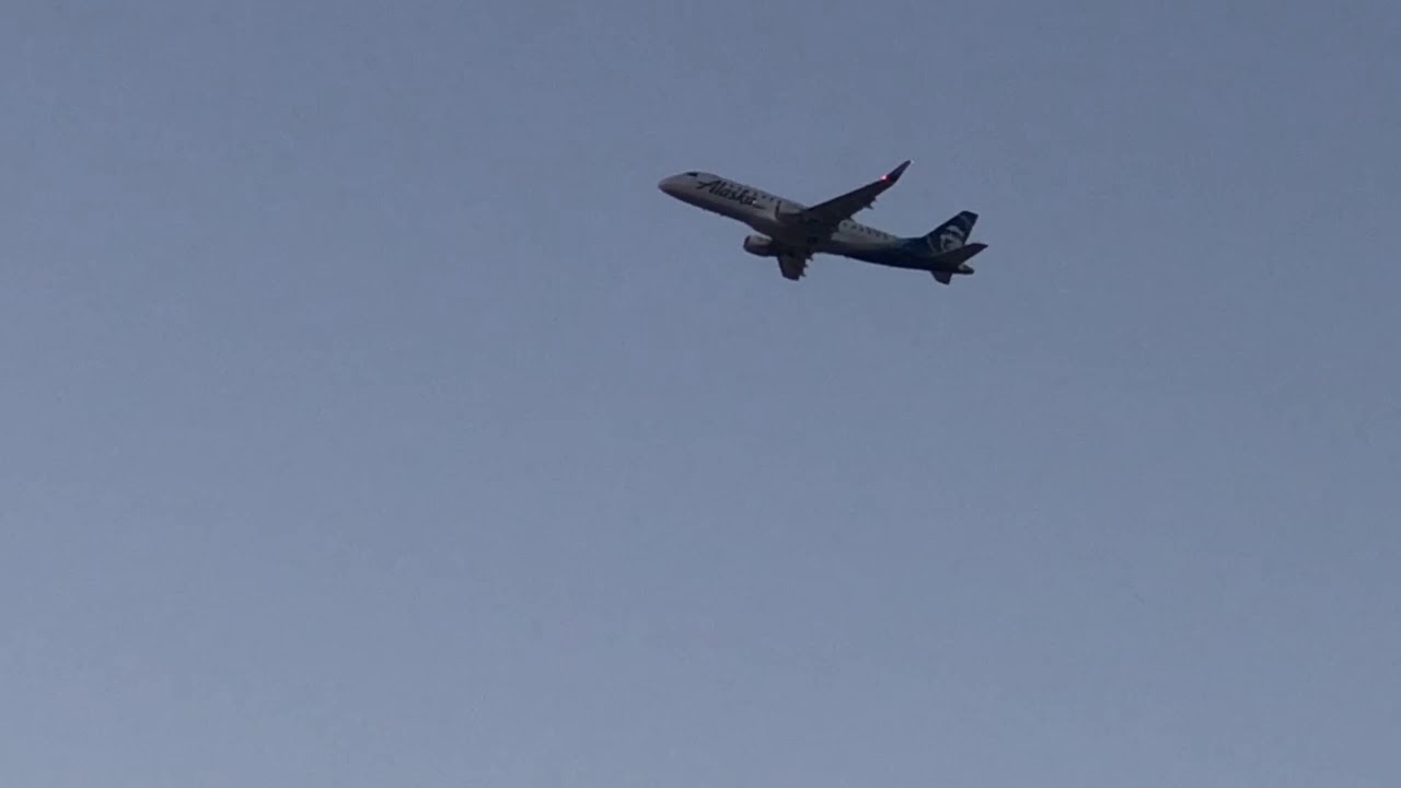 LAX Plane Spotting From Imperial Hill