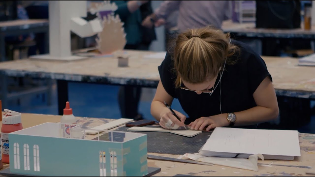 Algemene voorlichtingsfilm De Rooi Pannen