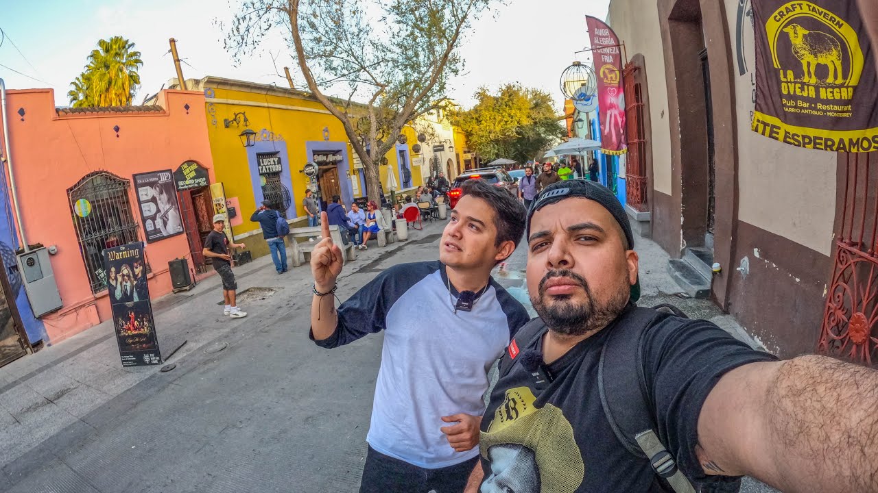 No nos dejan grabar en este bar (recorrido por Barrio Antiguo) 4k