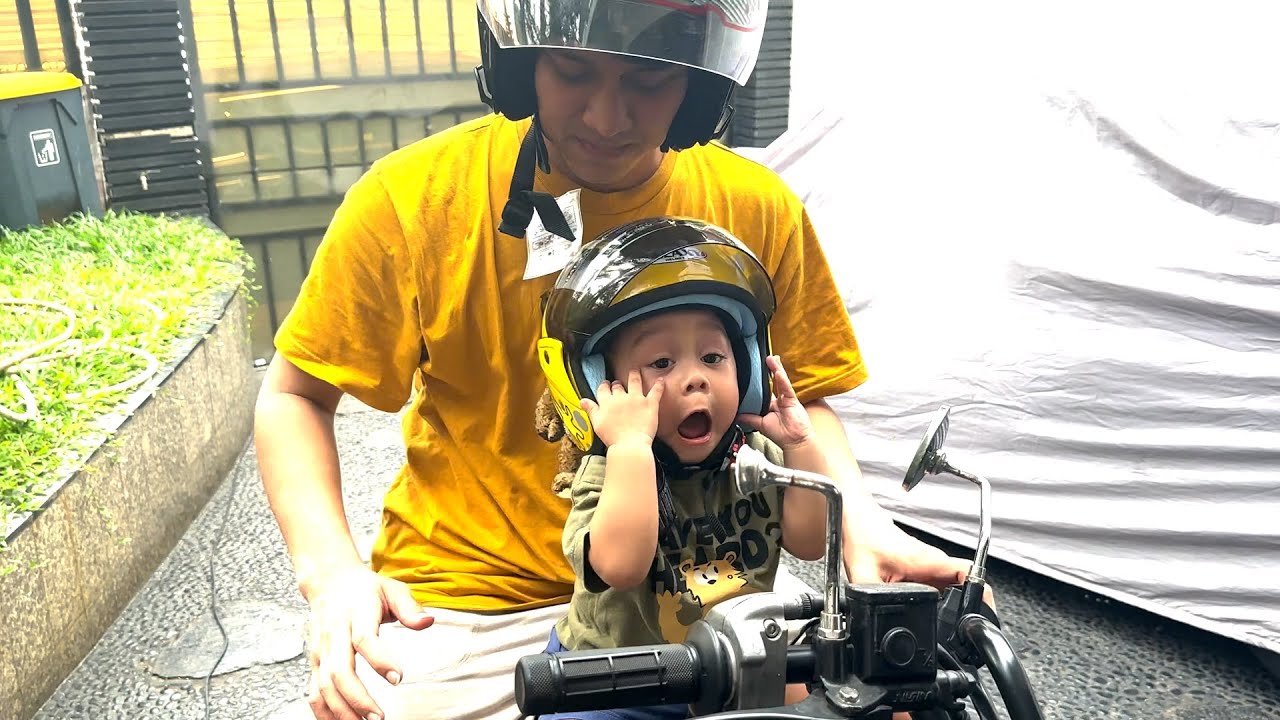 NO CUT NO EDIT ABANG L NYOBAIN HELM BARU SAMA PAPA BILLAR
