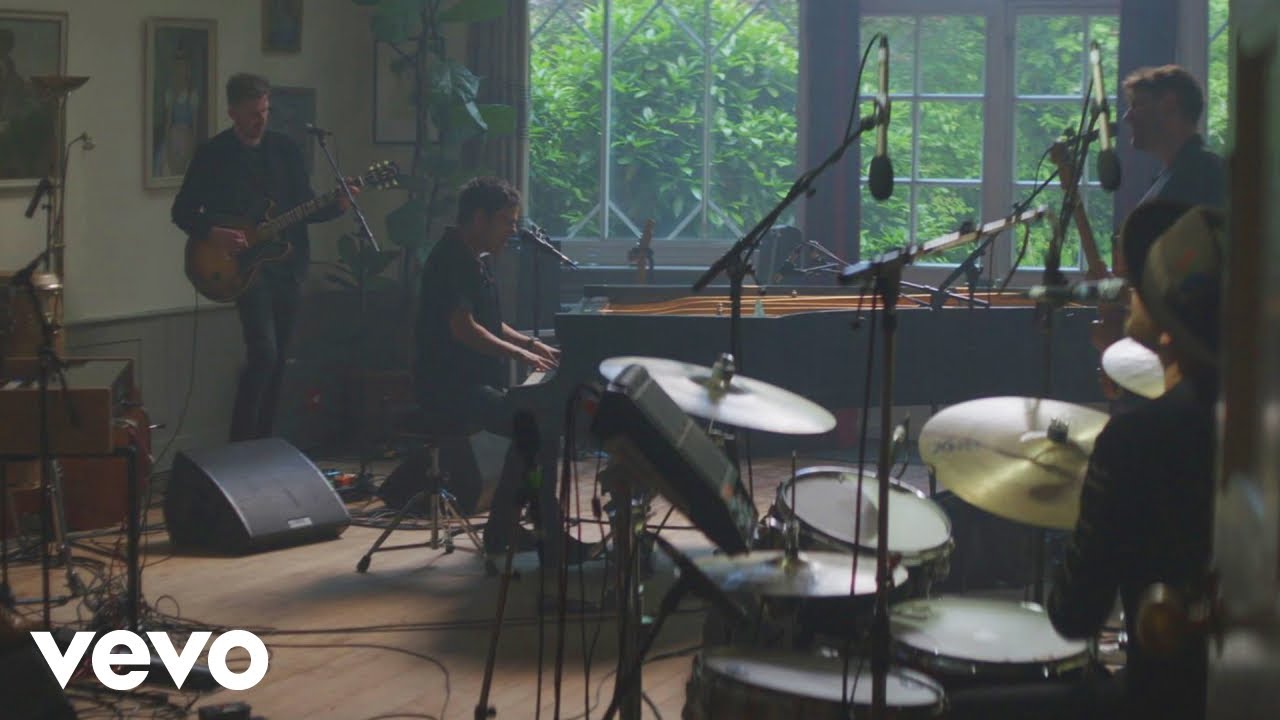 Jamie Cullum - Drink (Live From Craxton Studios / 2019)