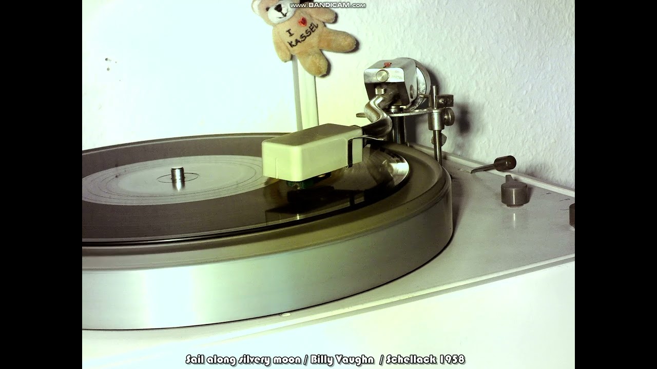 SAIL ALONG SILVERY MOON /  BILLY VAUGHN AND HIS ORCHESTRA