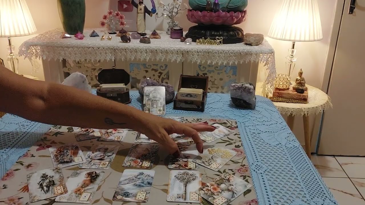 💣 A semana dele começa com CIÚMES e PENSANDO demais em VOCÊ, 🧐 ATENÇÃO, tem mais alguém te vigiando