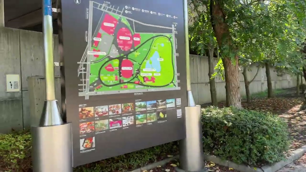 大阪 長居 長居公園を散歩する