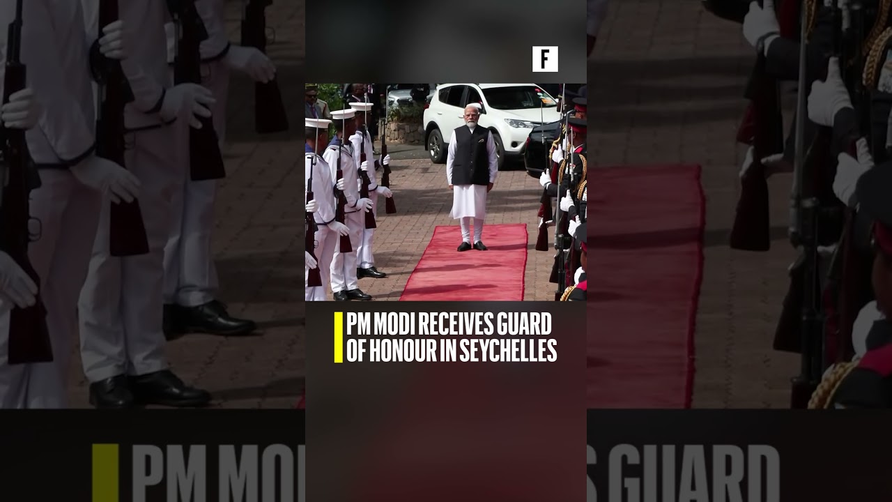 PM Modi Receives Guard of Honour in Seychelles
