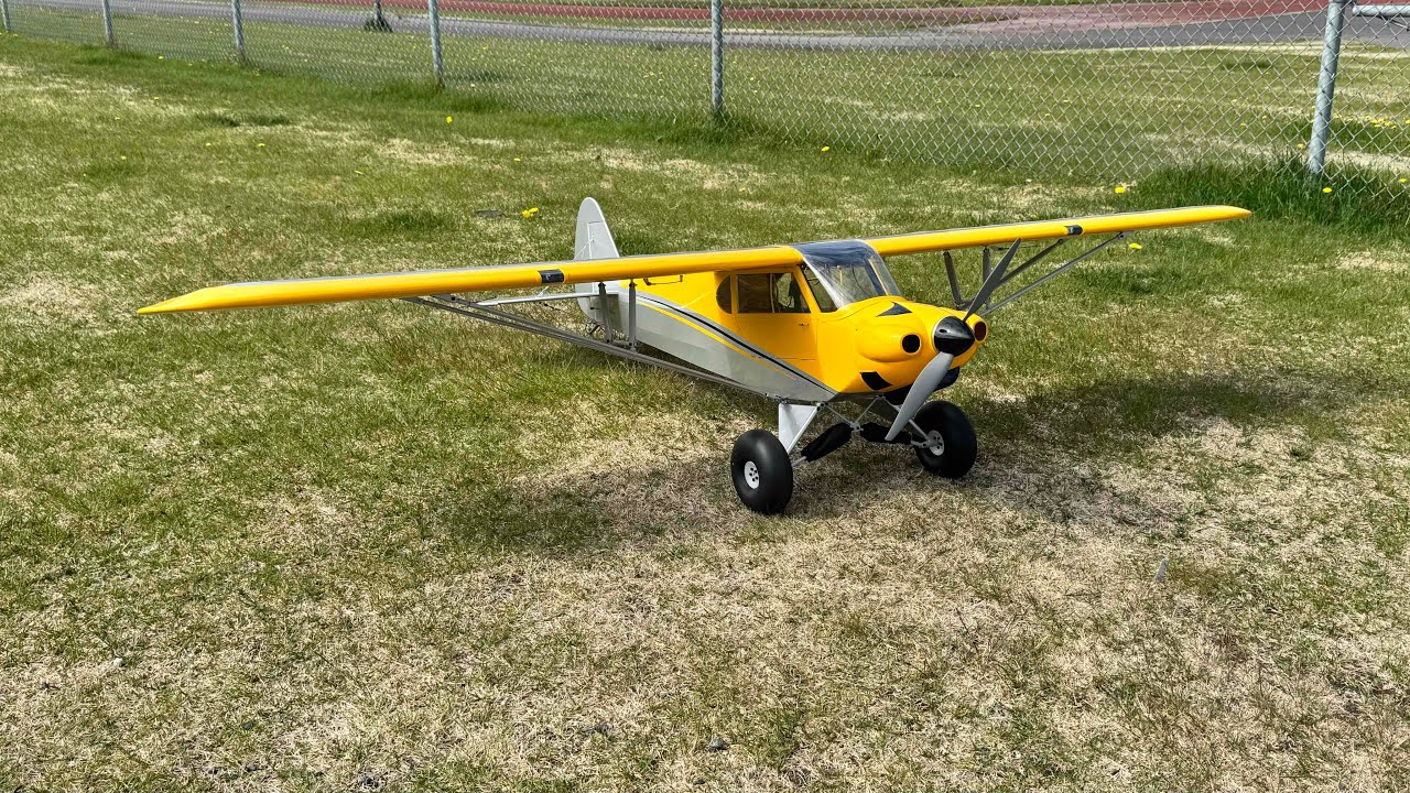 Hangar 9 Carbon Cub Maiden Flight