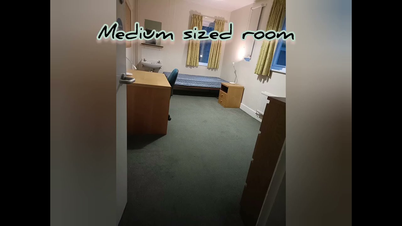 Inside shared house - Medium and very small room #cranfield #university #accommodation