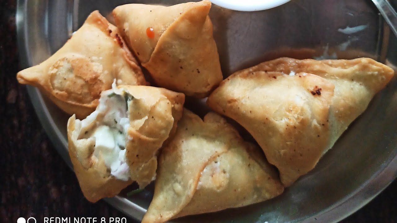 ( Samosa Recipe )घर पर बनाये बाजार वाली मलाई पनीर समोसा (केवल 4 चीजों से)