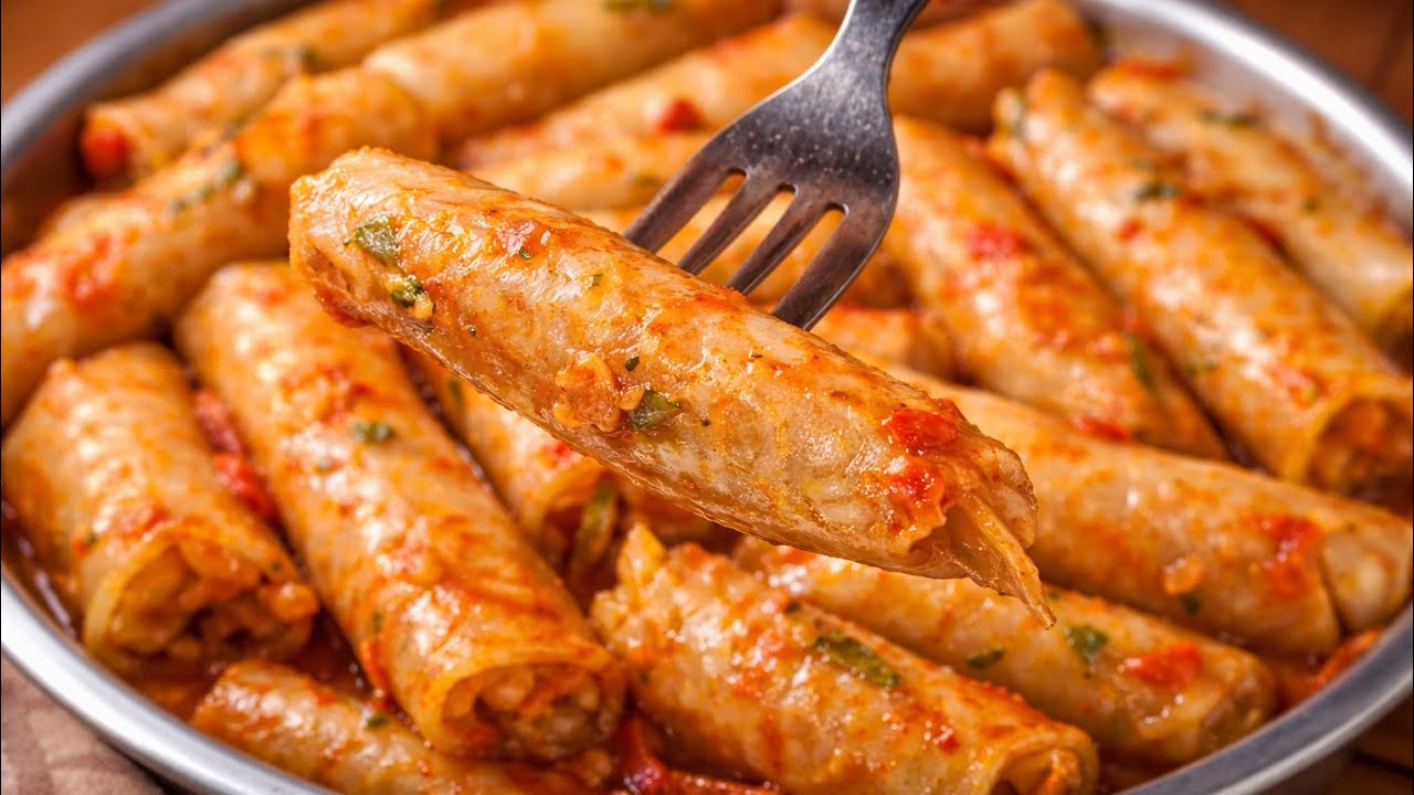 سر تسوية محشي الكرنب 👀 بدون ما يعجن او يفك 👌🏻 أسرع طريقة لتقطيع ولف الكرنب (محشي الشتاء السريع).