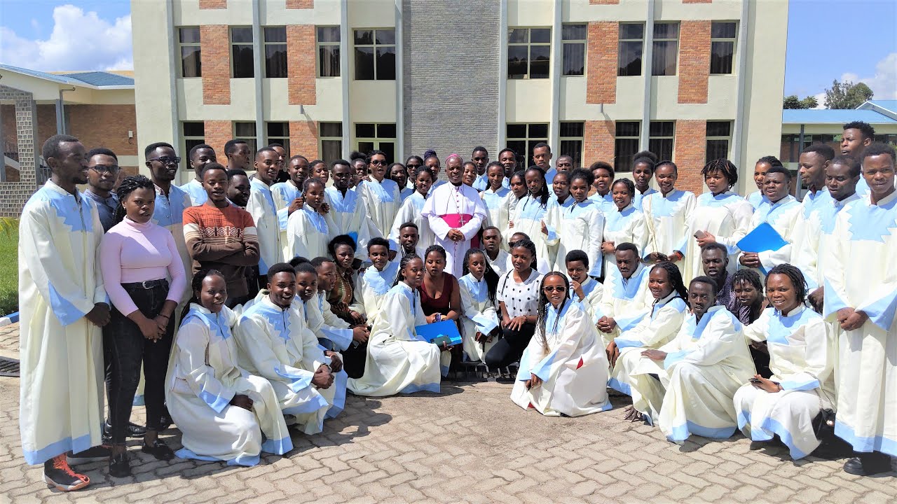 YAMBA MAKABU YA BETO KE PESA BY St Augustin Choir