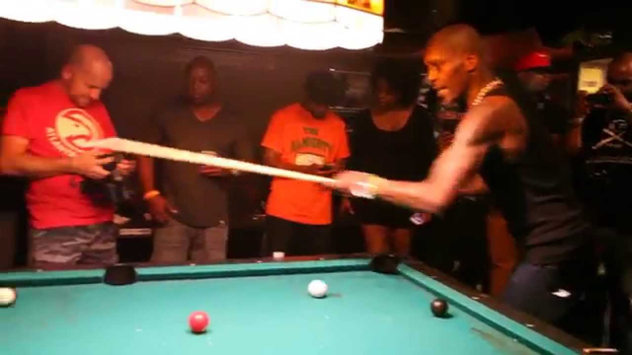 DMX Shoots Pool, Sings Nelly's 
