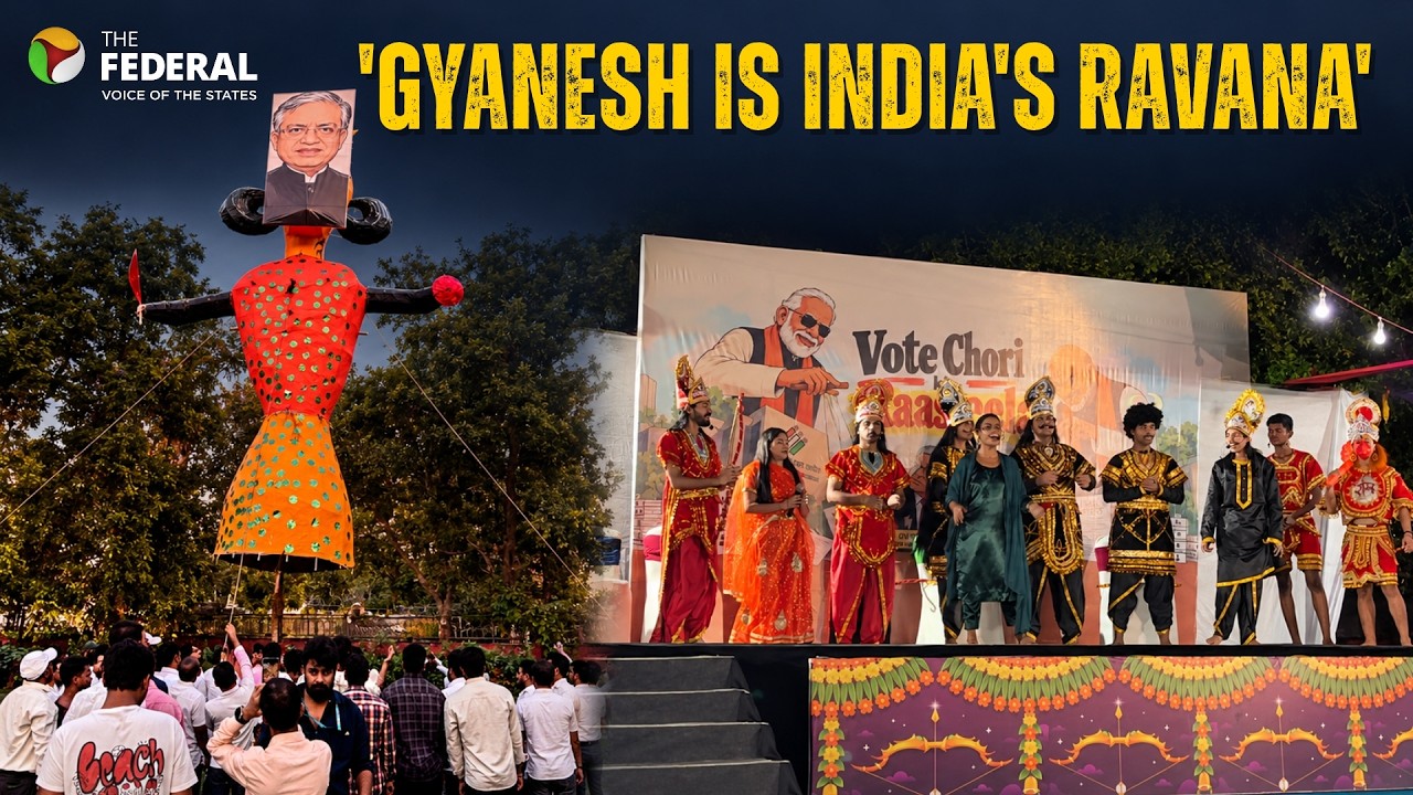 CEC Gyanesh's Effigy Burned in Delhi &lsquo;Raasleela&rsquo; protest