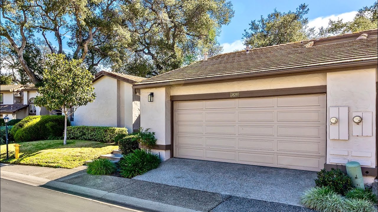 38260 Oaktree Loop, Murrieta, CA 92562