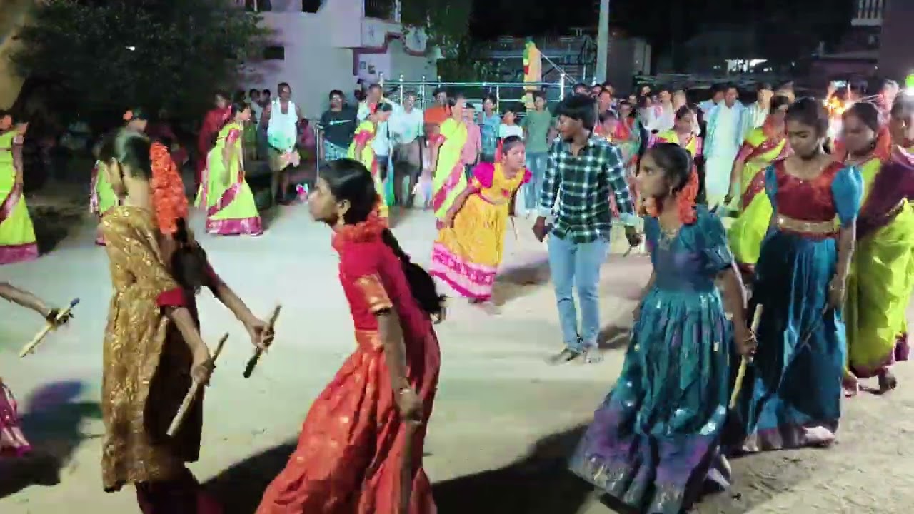 అందమైన దాన కోలాటం సాంగ్ కొత్తపల్లె కోలాటం బృందం గురువు వెంకటేష్ సెల్ 6302996489
