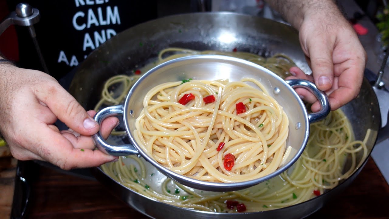 La mia Aglio Olio e Peperoncino cremosa nel mega padellone da 3kg