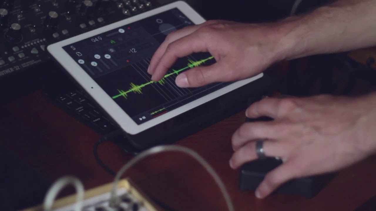 Samplr iPad Ambient (Ambient Musings #10)