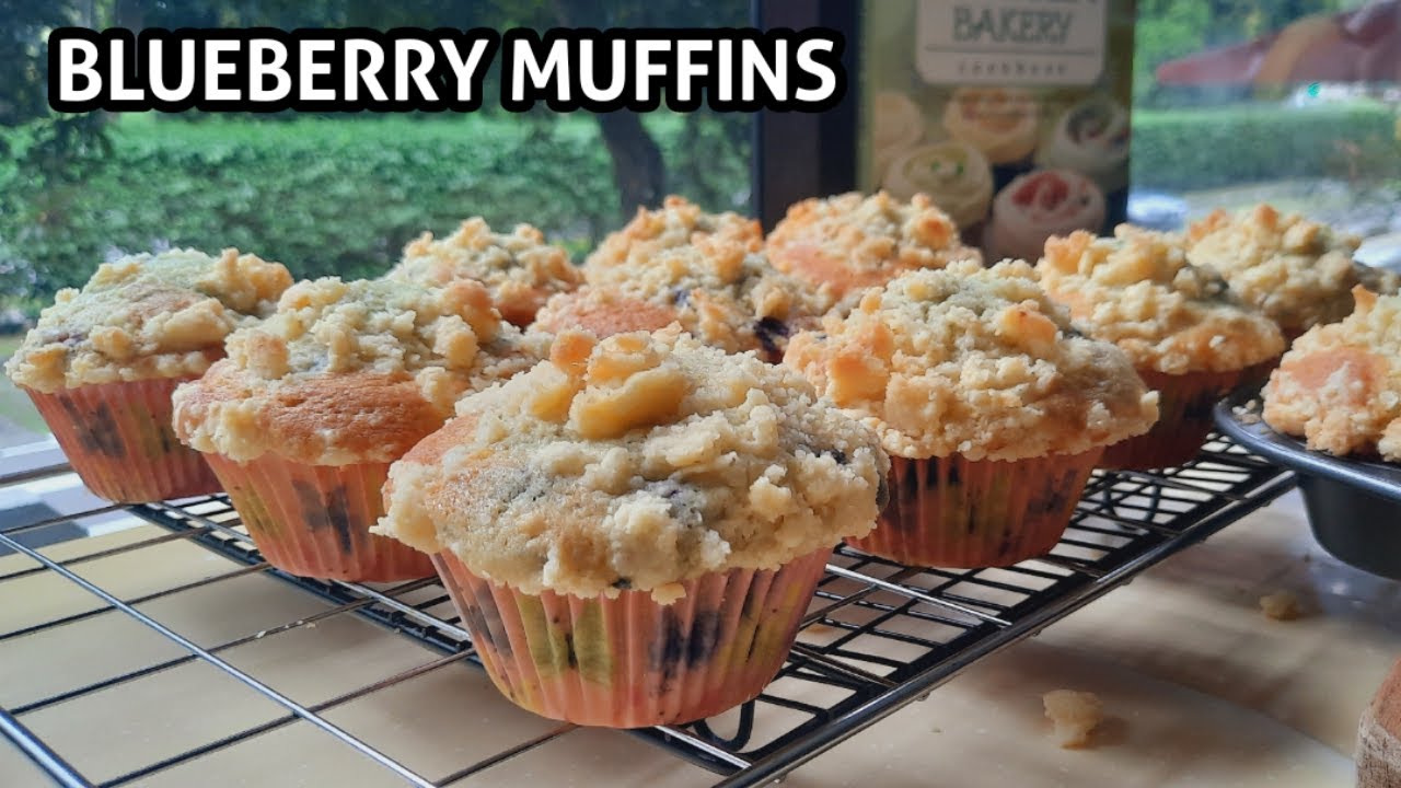 Ala STARBUCKS Blueberry Muffins with Crumbly  Streusel Toppings