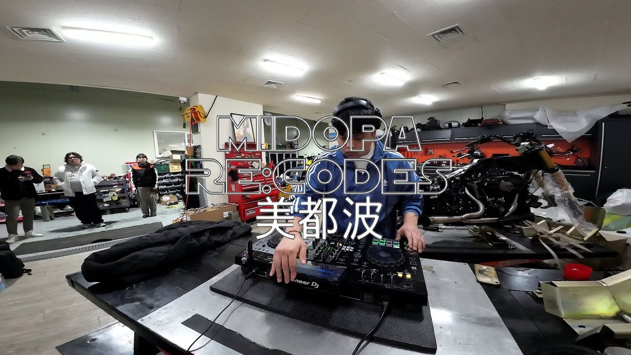 KOSHI LIVE MIDOPARECODES X DOGBONE - MELODIC TECHNO