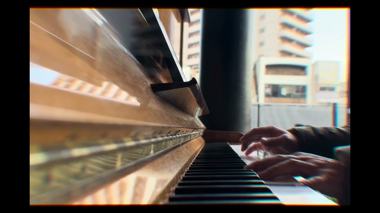 R. Strauss=Reger »Morgen!« on street piano Shimokitazawa
