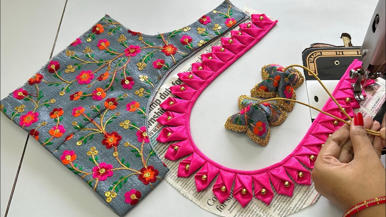 Designer Blouse Neck Design || Cutting And Stitching Back Neck Blouse Design | Blouse Gale Ki Design