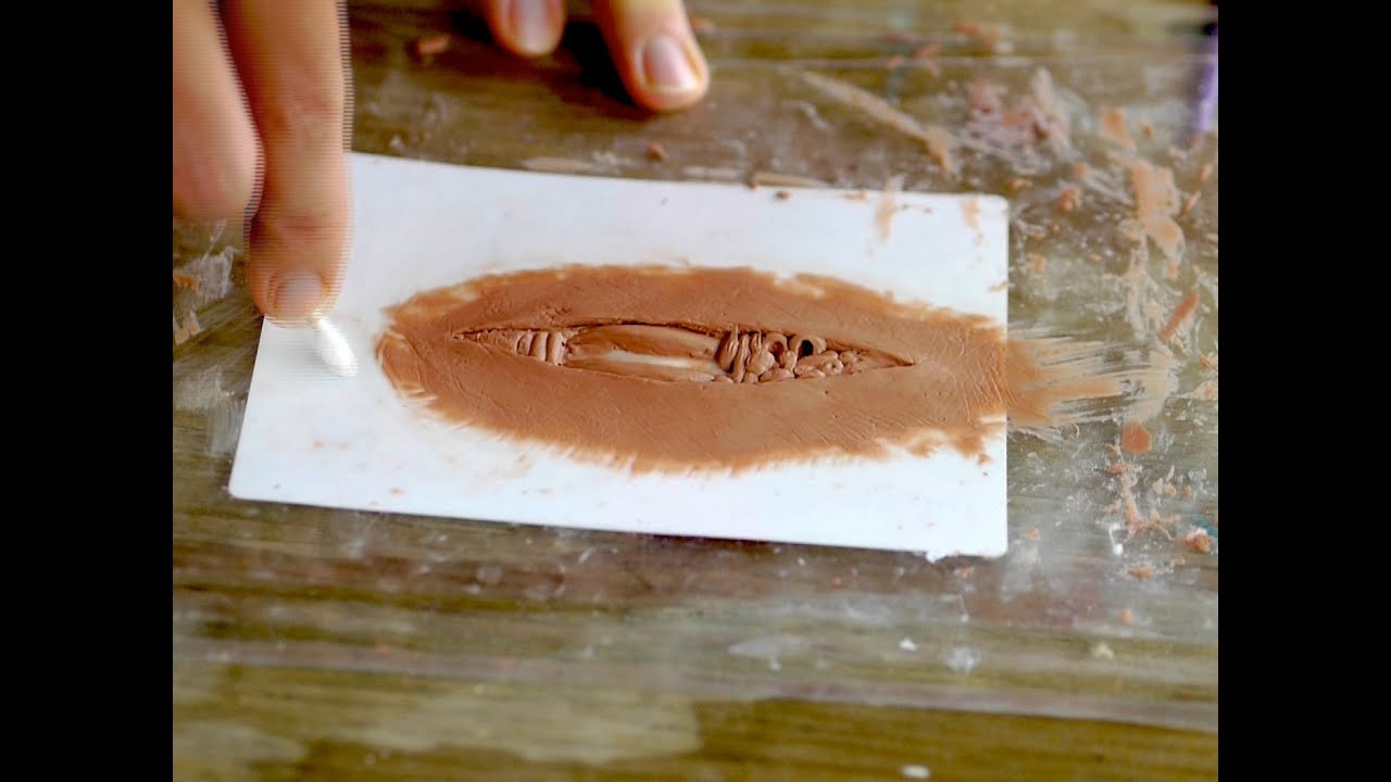 FX Makeup Tutorial  - Sculpting Wounds
