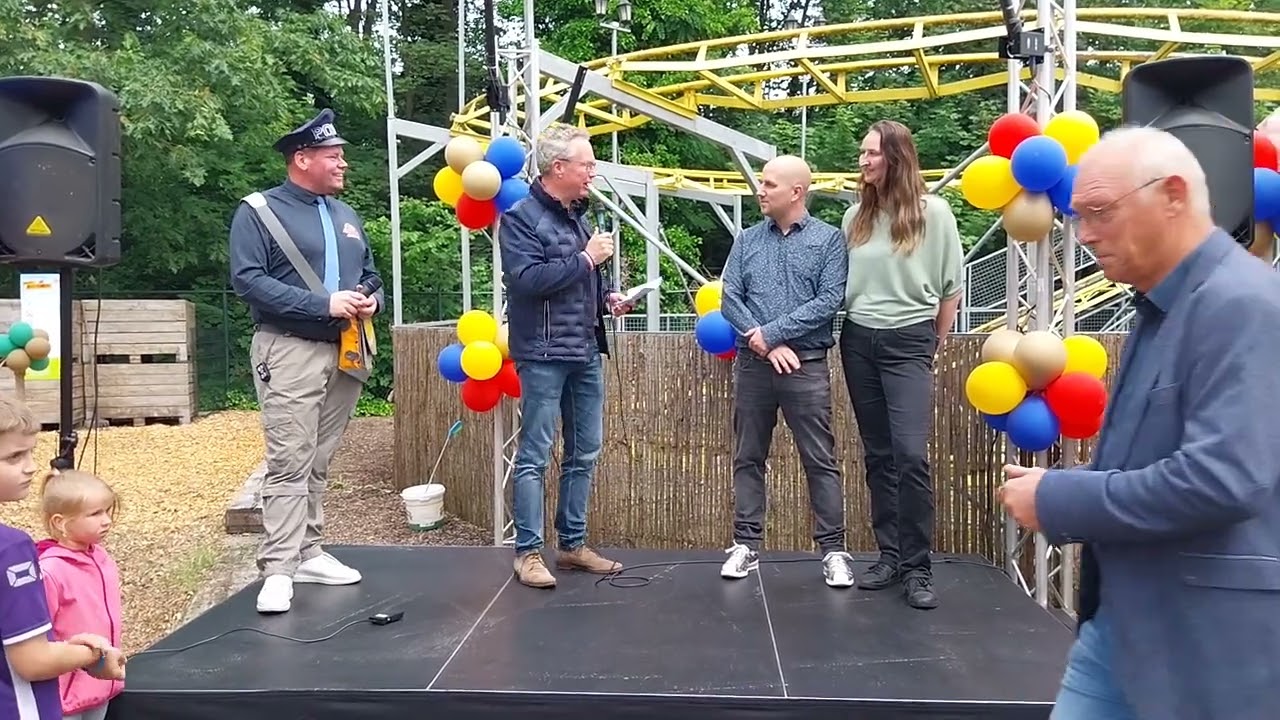 Toespraak 100 jaar Waarbeek. En opening mason's beestenboel
