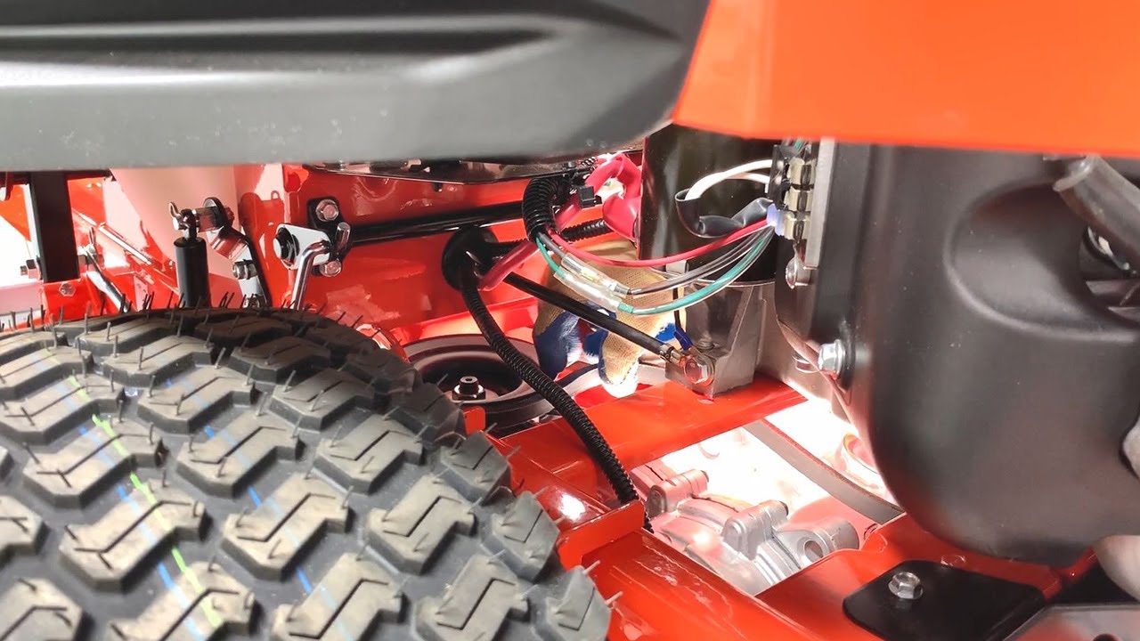 How to Change an Ariens® EDGE Hydro Drive Belt | Ariens