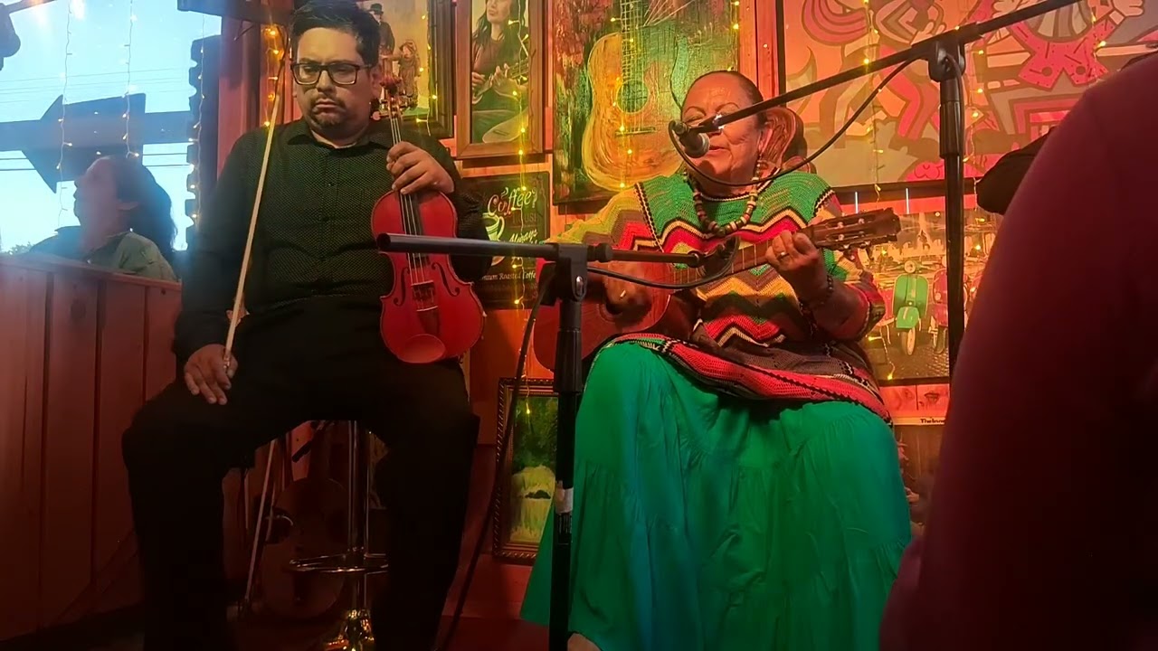 Lo que más quiero - Charo Cofré