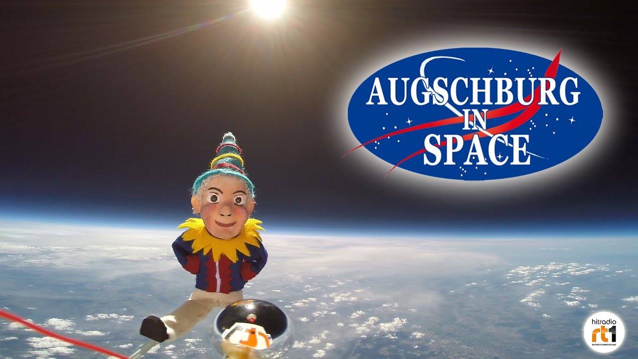 AUGSBURG IN SPACE - Der Kasperl aus der Augsburger Puppenkiste im Weltall.